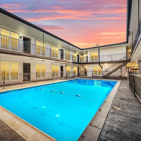 Apartmán Warm Heights 2Br With Pool & Free Parking Houston Exteriér fotografie